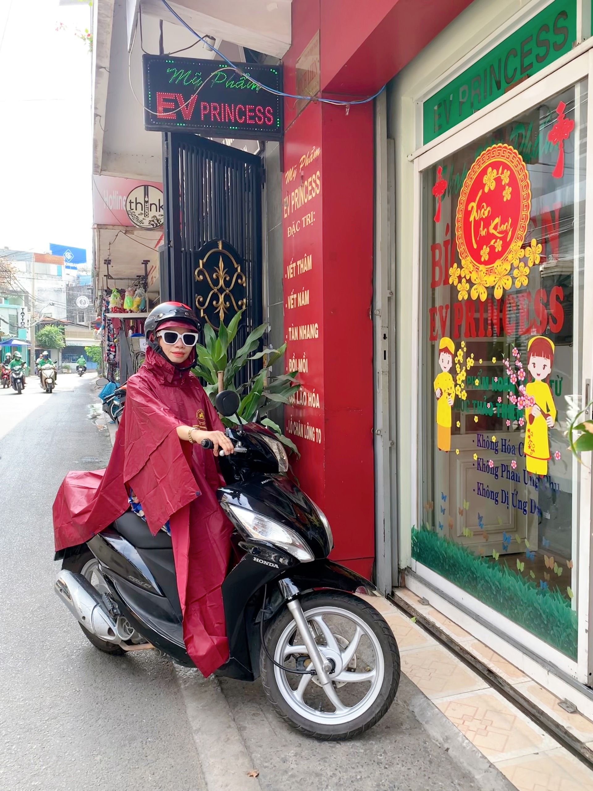 Áo mưa BL mẫu mặc